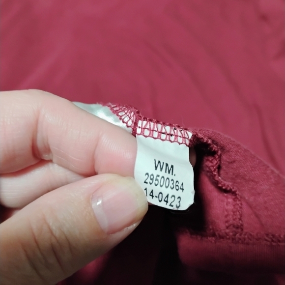 No Boundaries Maroon Long Sleeve Tee - Picture 5 of 8